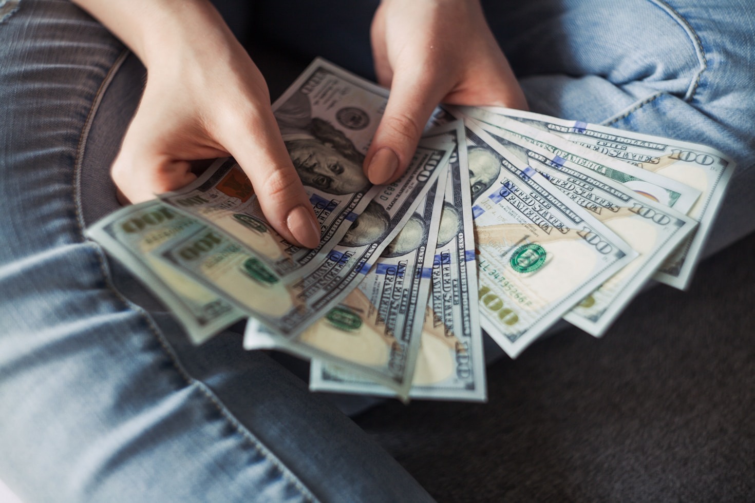 How to Simplify Your Financial Tasks Efficiently